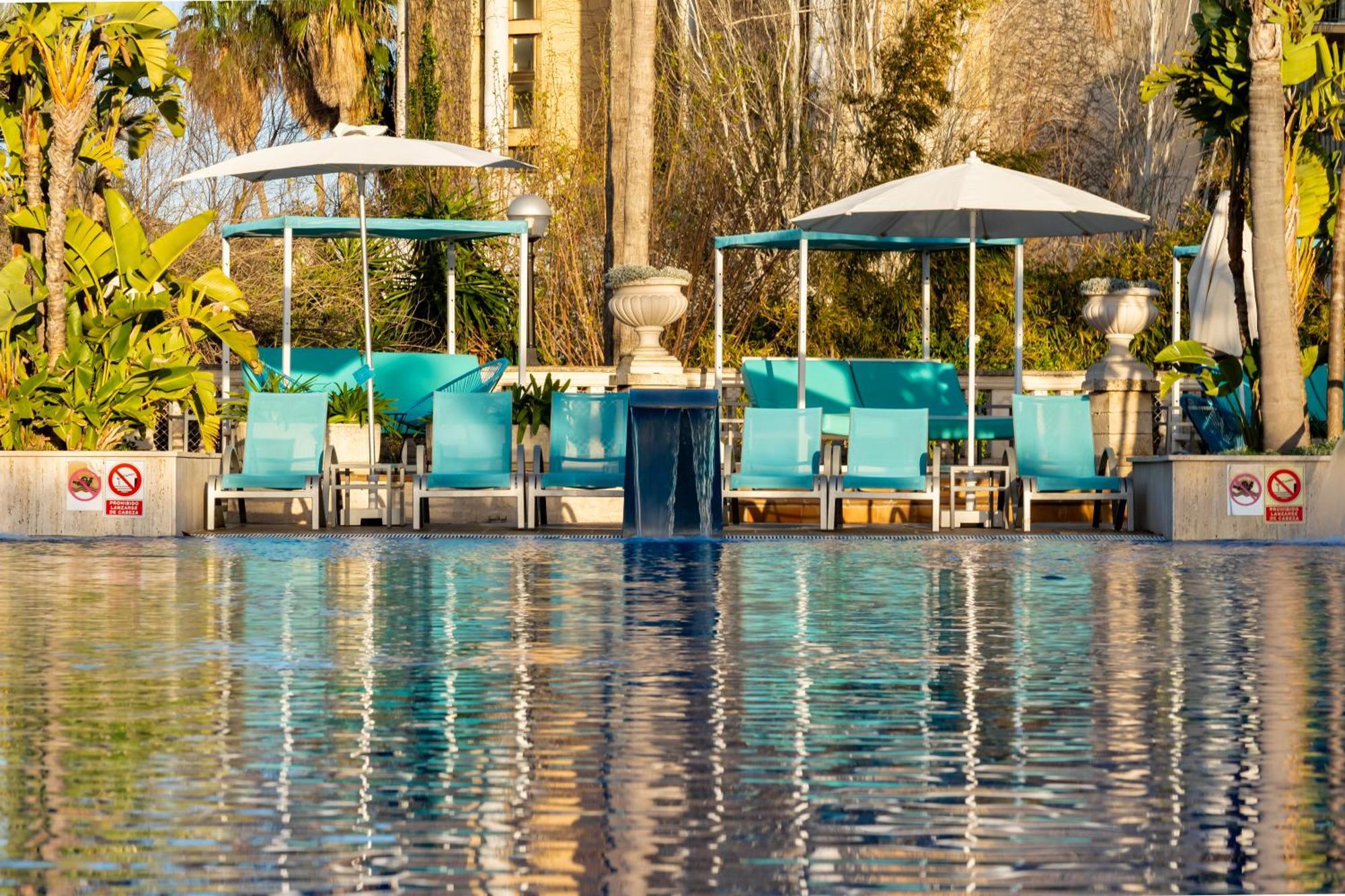 Bahia De Alcudia Hotel & Spa 阿尔库迪亚港 外观 照片
