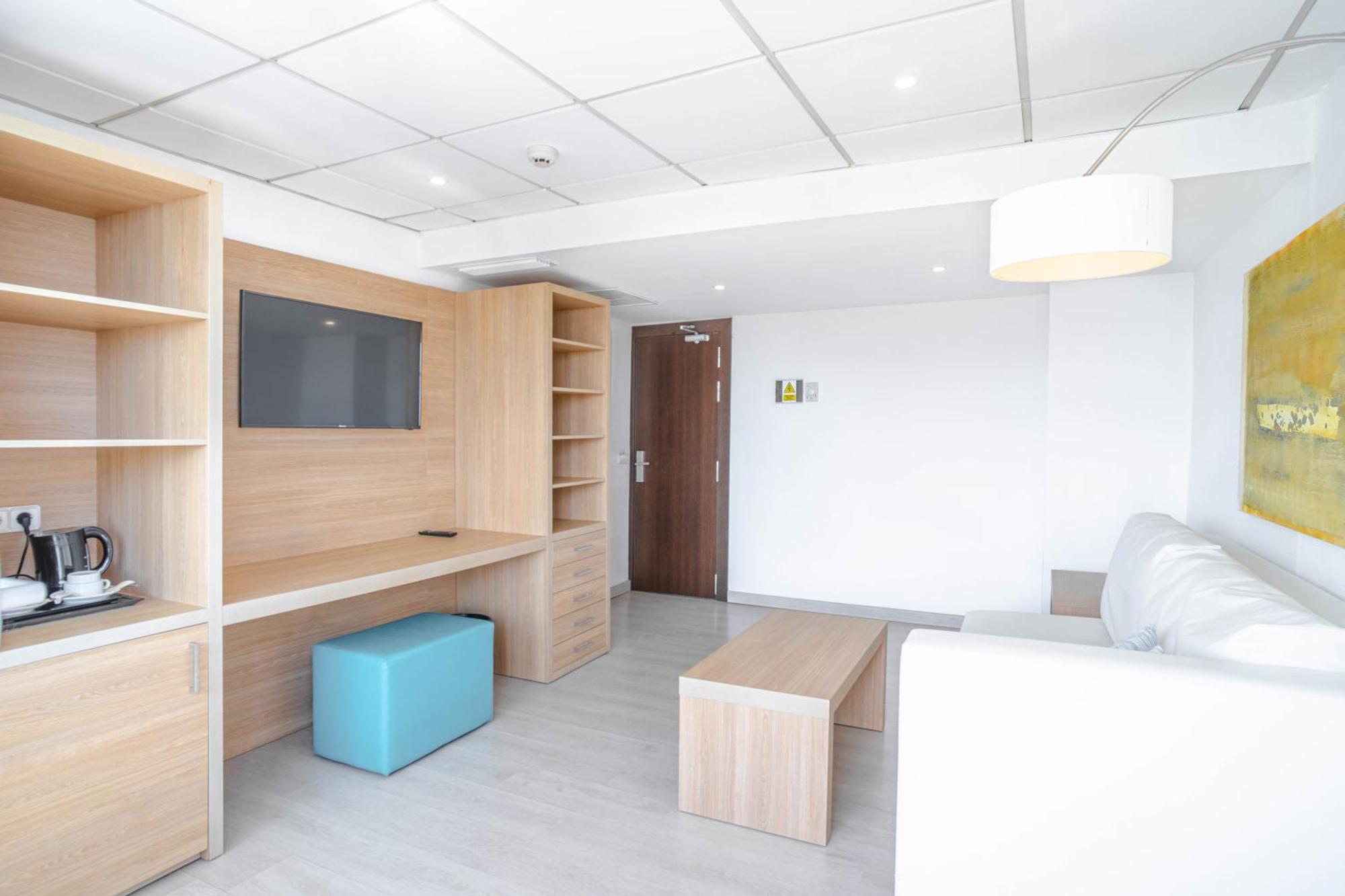 Bahia De Alcudia Hotel & Spa 阿尔库迪亚港 外观 照片