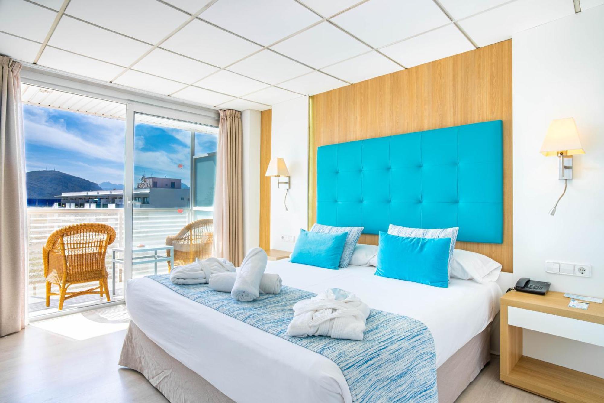 Bahia De Alcudia Hotel & Spa 阿尔库迪亚港 外观 照片