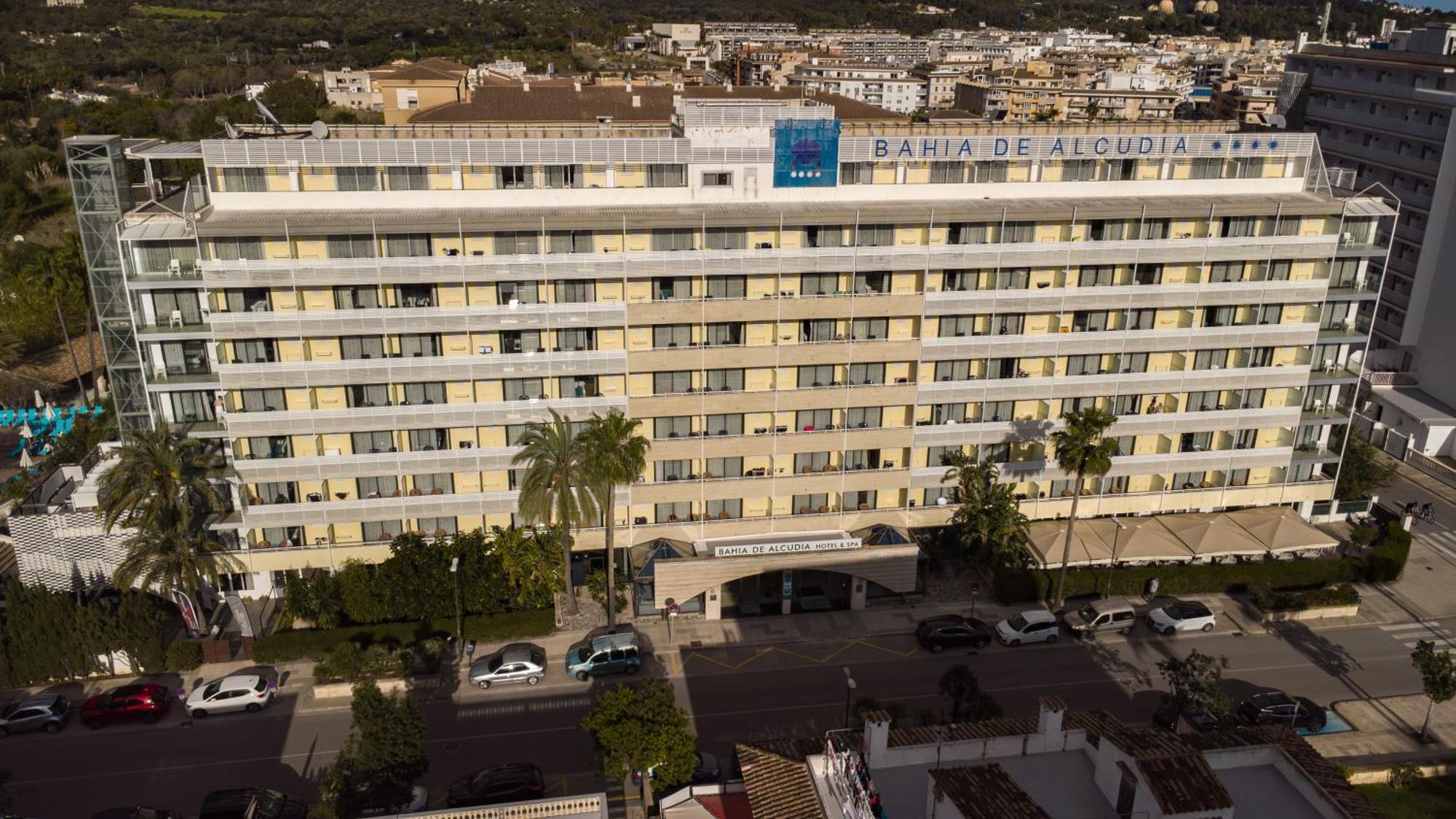 Bahia De Alcudia Hotel & Spa 阿尔库迪亚港 外观 照片
