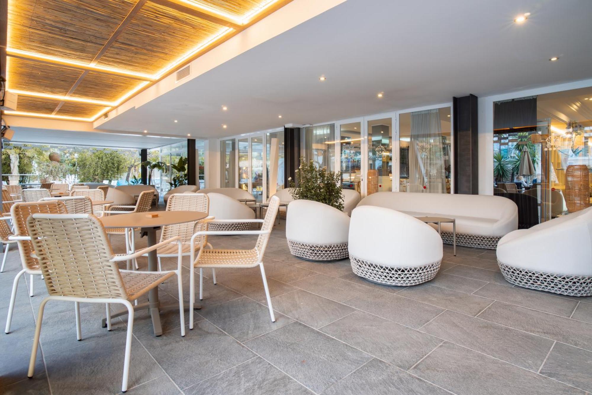 Bahia De Alcudia Hotel & Spa 阿尔库迪亚港 外观 照片
