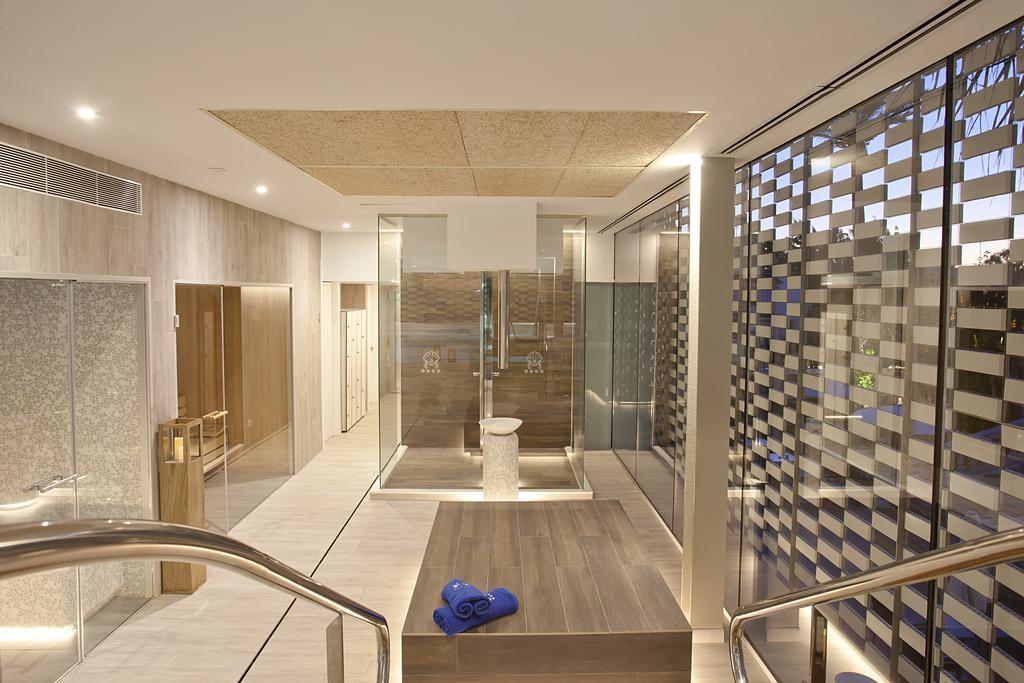 Bahia De Alcudia Hotel & Spa 阿尔库迪亚港 外观 照片