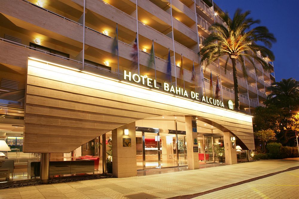 Bahia De Alcudia Hotel & Spa 阿尔库迪亚港 外观 照片